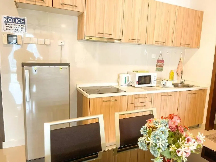 Apartment Ksl Mall 8-12 Pax, 65 Inc Tv Nflix ,Hbo , Bathtub High Floor Johor Bahru